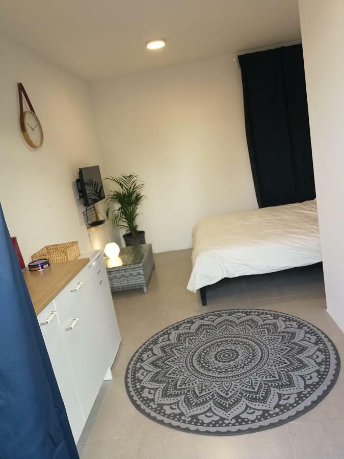 The Pearl Apartment Yehud-Monosson Ngoại thất bức ảnh